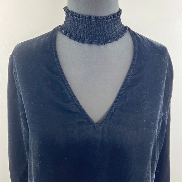 BAILEY 44 Black Velvet Choker V-Neckline Balloon Sleeve Blouse Top Shirt Size S - Picture 4 of 10